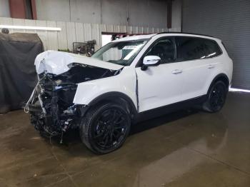  Salvage Kia Telluride