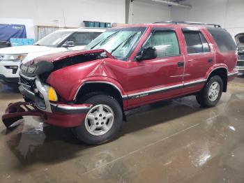  Salvage Chevrolet Blazer