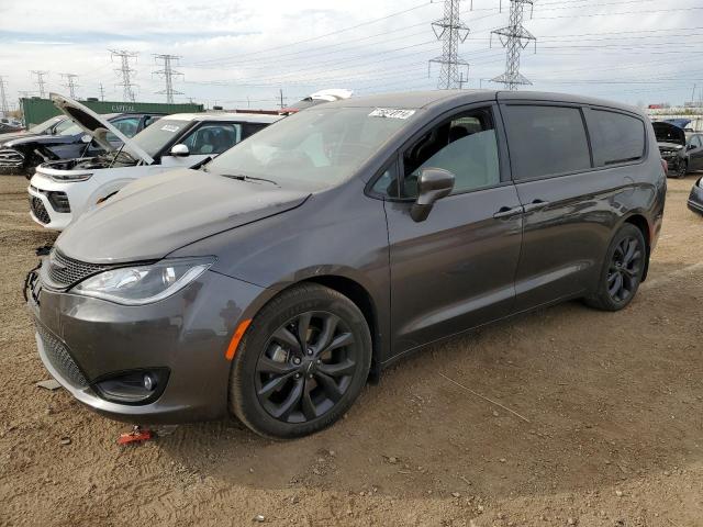  Salvage Chrysler Pacifica