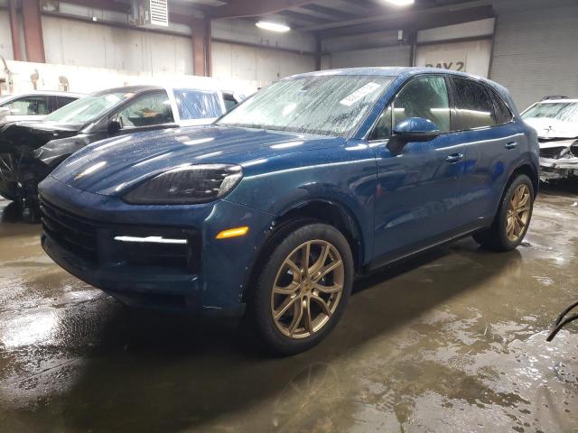  Salvage Porsche Cayenne