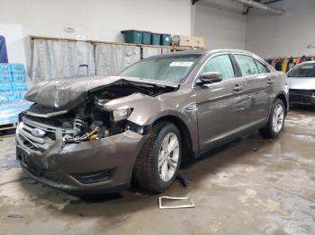  Salvage Ford Taurus