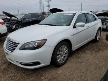  Salvage Chrysler 200