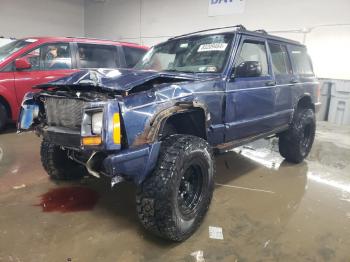  Salvage Jeep Cherokee