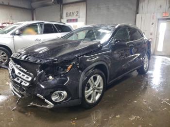  Salvage Mercedes-Benz GLA