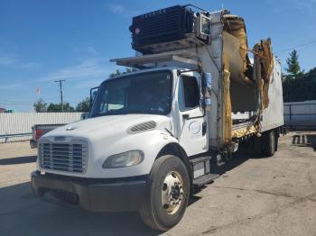  Salvage Freightliner M2 106 Med