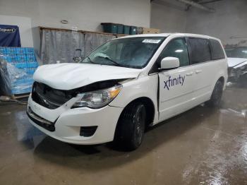  Salvage Volkswagen Routan