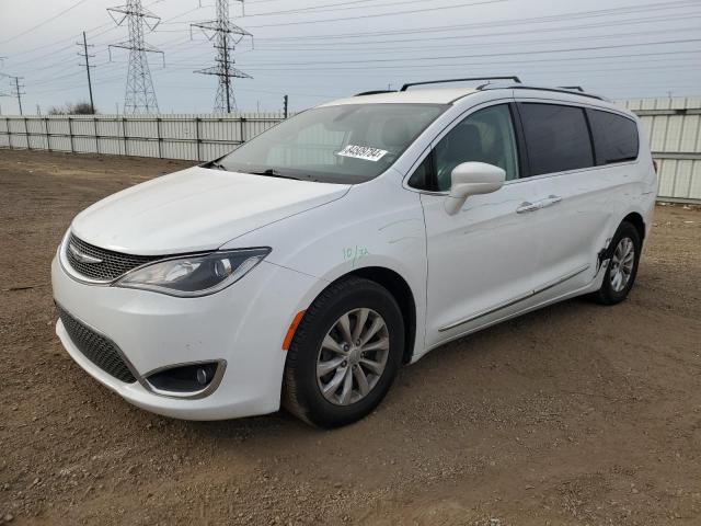  Salvage Chrysler Pacifica