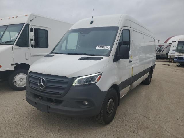  Salvage Mercedes-Benz Sprinter