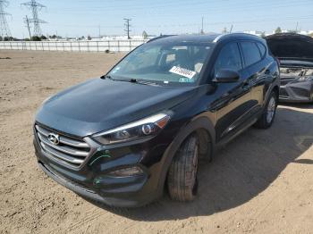  Salvage Hyundai TUCSON