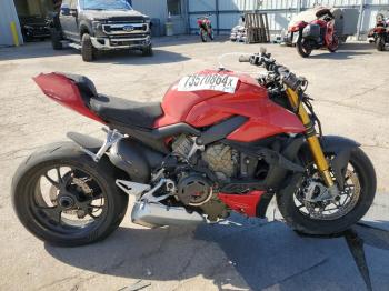  Salvage Ducati Streetfigh