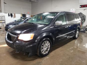  Salvage Chrysler Minivan