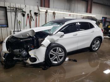  Salvage Mercedes-Benz GLA