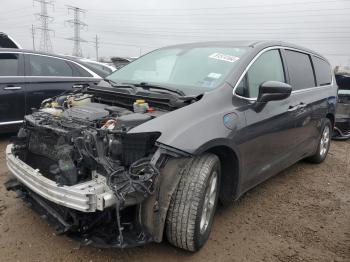  Salvage Chrysler Pacifica