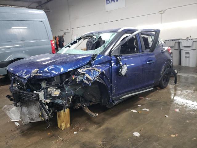  Salvage Nissan Kicks