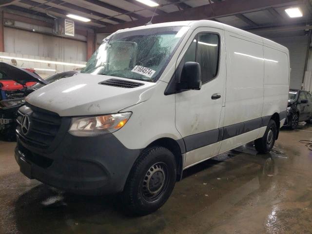  Salvage Mercedes-Benz Sprinter