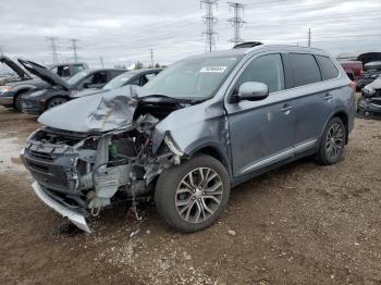  Salvage Mitsubishi Outlander