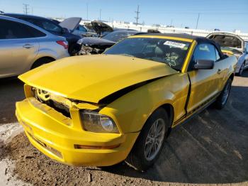  Salvage Ford Mustang