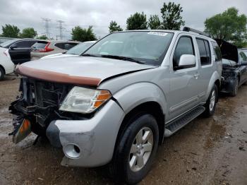  Salvage Nissan Pathfinder