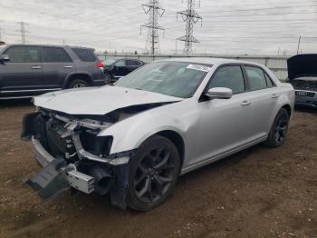  Salvage Chrysler 300