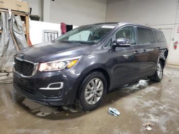  Salvage Kia Sedona