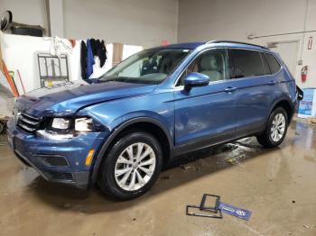  Salvage Volkswagen Tiguan