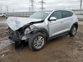  Salvage Hyundai TUCSON