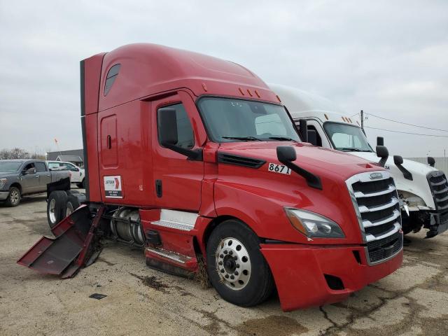  Salvage Freightliner Cascadia 1