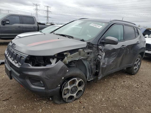  Salvage Jeep Compass