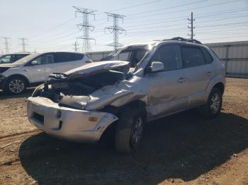  Salvage Hyundai TUCSON