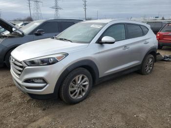  Salvage Hyundai TUCSON