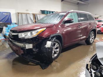  Salvage Toyota Highlander