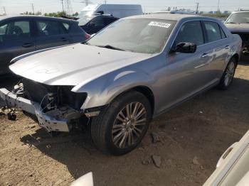  Salvage Chrysler 300