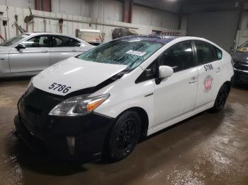  Salvage Toyota Prius