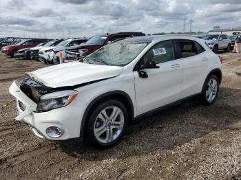  Salvage Mercedes-Benz GLA