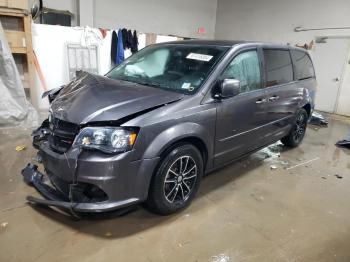  Salvage Dodge Caravan