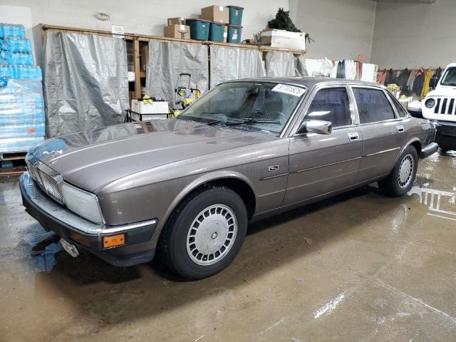  Salvage Jaguar Xj6