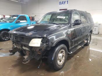  Salvage Ford Expedition