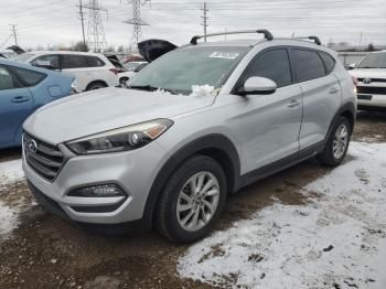  Salvage Hyundai TUCSON