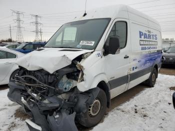  Salvage Mercedes-Benz Sprinter