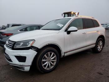  Salvage Volkswagen Touareg