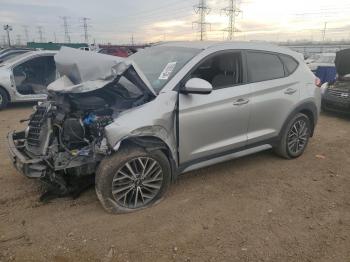  Salvage Hyundai TUCSON