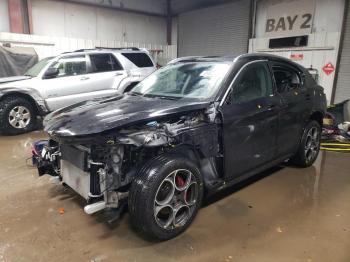  Salvage Alfa Romeo Stelvio