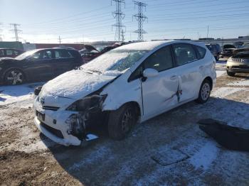  Salvage Toyota Prius