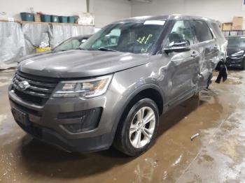  Salvage Ford Explorer