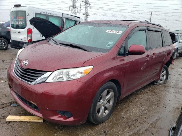  Salvage Toyota Sienna