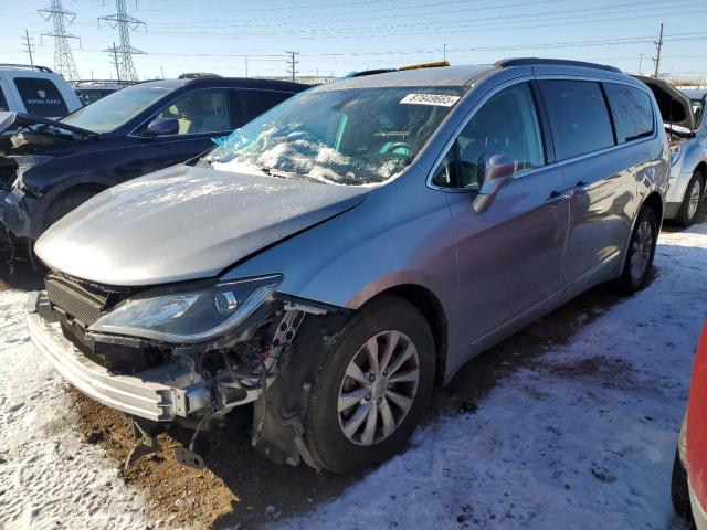  Salvage Chrysler Pacifica