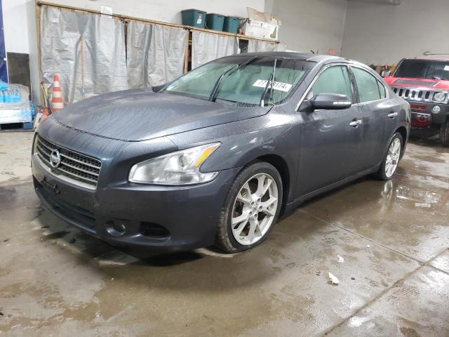  Salvage Nissan Maxima