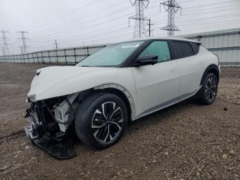  Salvage Kia EV6