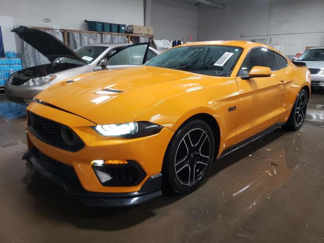  Salvage Ford Mustang