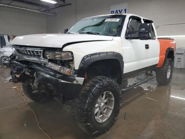  Salvage Chevrolet Silverado